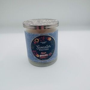 Bath & Body Works Sweater Weather Candle 8oz | Brand New